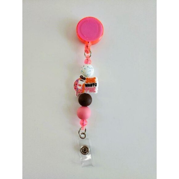 Nurse Donut Badge Reel - Picture 5 of 6